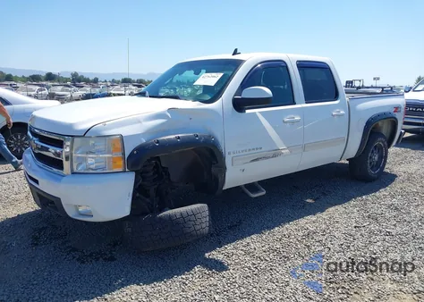 2009 Chevrolet Silverado 1500 Ltz z USA, uszkodzony, nr VIN 3GCEK33349G145199